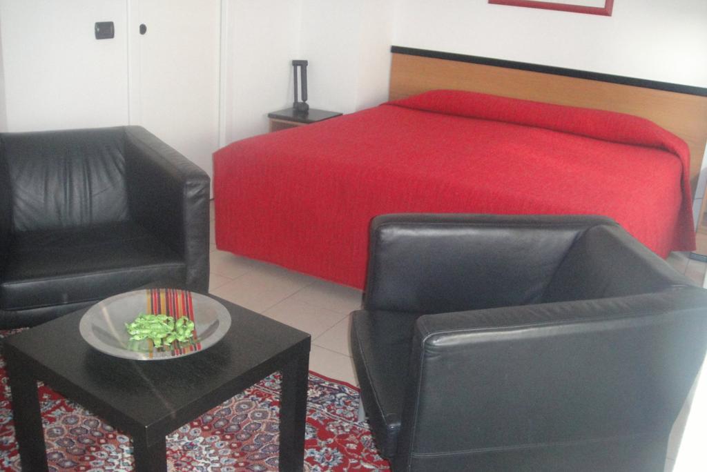 Hotel Scala Nord Milano Cameră foto